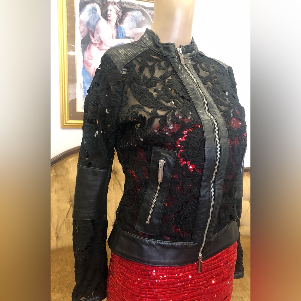 Vera Pelle Italy Black Lace Embroidered jacket with Leather accents size 40